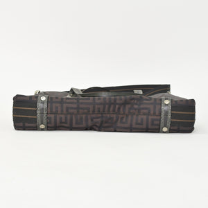 極美品 Givenchy ジバンシー ４Gロゴ ナイロン 2WAY トートバッグ SI0063 ブラウン ナイロン レザー シルバー金具 中古 4b011395