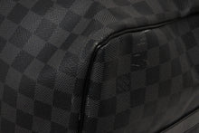 Load image into Gallery viewer, 極美品 LOUIS VUITTON ルイヴィトン キーポルバンドリエール55 ボストンバッグ N41413 ダミエグラフィット ブラック 中古 4b011406