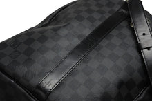 Load image into Gallery viewer, 極美品 LOUIS VUITTON ルイヴィトン キーポルバンドリエール55 ボストンバッグ N41413 ダミエグラフィット ブラック 中古 4b011406
