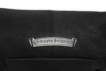 Load image into Gallery viewer, 極美品 CHROME HEARTS クロムハーツ SNAT PACK MINI スナットパックミニ レザーボディバッグ ダガージップ ガンスリンガーベルト 中古 4b011399