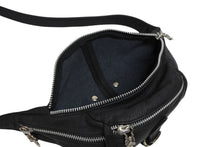 Load image into Gallery viewer, 極美品 CHROME HEARTS クロムハーツ SNAT PACK MINI スナットパックミニ レザーボディバッグ ダガージップ ガンスリンガーベルト 中古 4b011399