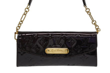 Load image into Gallery viewer, 極美品 LOUIS VUITTON ルイヴィトン サンセット ブルーバード ワンショルダーバッグ M93542 モノグラム ヴェルニ アマラント 中古 4b011390