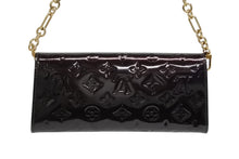 Load image into Gallery viewer, 極美品 LOUIS VUITTON ルイヴィトン サンセット ブルーバード ワンショルダーバッグ M93542 モノグラム ヴェルニ アマラント 中古 4b011390