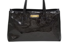 Load image into Gallery viewer, 極美品 LOUIS VUITTON ルイヴィトン ウィルシャーPM ハンドバッグ M93641 ブラウン アマラント エナメル モノグラムヴェルニ ゴールド金具 中古 4b011401