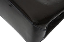 Load image into Gallery viewer, 極美品 LOUIS VUITTON ルイヴィトン ウィルシャーPM ハンドバッグ M93641 ブラウン アマラント エナメル モノグラムヴェルニ ゴールド金具 中古 4b011401