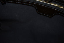 Load image into Gallery viewer, 極美品 LOUIS VUITTON ルイヴィトン ウィルシャーPM ハンドバッグ M93641 ブラウン アマラント エナメル モノグラムヴェルニ ゴールド金具 中古 4b011401