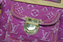 Load image into Gallery viewer, LOUIS VUITTON ルイヴィトン ネオスピーディ ハンドバッグ M95214 モノグラムデニム ゴールド金具 ピンク 美品 中古 4b011410