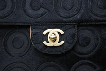 Load image into Gallery viewer, CHANEL シャネル イーストウェスト シングル マトラッセ 6番台 ブラック ハラコ ゴールド金具 美品 中古 4b011413