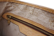 Load image into Gallery viewer, LOUIS VUITTON ルイヴィトン プチ バケットPM バケツ型 トートバッグ ショルダーバッグ モノグラム M42238 ブラウン PVC レザー 良品 中古 4b011567