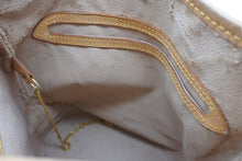 Load image into Gallery viewer, LOUIS VUITTON ルイヴィトン プチ バケットPM バケツ型 トートバッグ ショルダーバッグ モノグラム M42238 ブラウン PVC レザー 良品 中古 4b011567