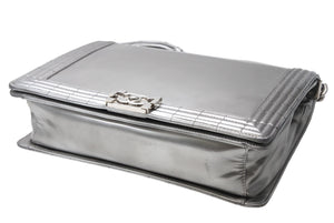CHANEL シャネル BOY CHANEL ボーイシャネル チェーンショルダーバッグ 16番台 ココマーク カーフスキン シルバー 美品 中古 4b011375
