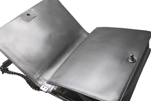 CHANEL シャネル BOY CHANEL ボーイシャネル チェーンショルダーバッグ 16番台 ココマーク カーフスキン シルバー 美品 中古 4b011375