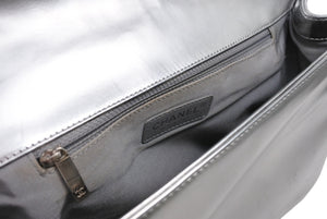 CHANEL シャネル BOY CHANEL ボーイシャネル チェーンショルダーバッグ 16番台 ココマーク カーフスキン シルバー 美品 中古 4b011375
