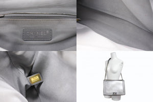 CHANEL シャネル BOY CHANEL ボーイシャネル チェーンショルダーバッグ 16番台 ココマーク カーフスキン シルバー 美品 中古 4b011375