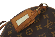 Load image into Gallery viewer, LOUIS VUITTON ルイヴィトン ボワット シャポー スープルMM ショルダーバッグ M45647 モノグラム ブラウン PVC ヌメ革 美品 中古 4b011354