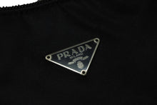 Load image into Gallery viewer, 極美品 PRADA プラダ ホーボー ハンドバッグ MV515 トライアングルロゴ 三角ロゴプレート ナイロン ブラック 中古 4b011423