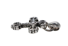 Load image into Gallery viewer, 極美品 CHROME HEARTS クロムハーツ PNDT CH CRS SML W/ATTACHED BALE フィリグリークロス ペンダントトップ ベイル 重量約25.8g 中古 4b011707