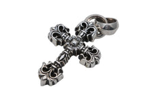 Load image into Gallery viewer, 極美品 CHROME HEARTS クロムハーツ PNDT CH CRS SML W/ATTACHED BALE フィリグリークロス ペンダントトップ ベイル 重量約25.8g 中古 4b011707