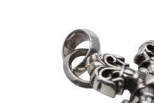 Load image into Gallery viewer, 極美品 CHROME HEARTS クロムハーツ PNDT CH CRS SML W/ATTACHED BALE フィリグリークロス ペンダントトップ ベイル 重量約25.8g 中古 4b011707
