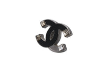 Load image into Gallery viewer, CHANEL シャネル ココマーク ピアス 重量約4.7g 05P刻印 メタル エナメル ラインストーン シルバー 両耳用 良品 中古 58681