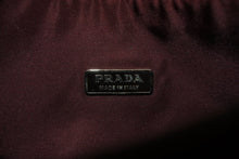 Load image into Gallery viewer, PRADA プラダ ホーボー ワンショルダーバッグ MV519 ナイロン ボルドー トライアングルロゴ シルバー金具 美品 中古 4b011426