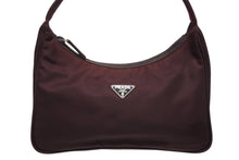 Load image into Gallery viewer, PRADA プラダ ホーボー ワンショルダーバッグ MV519 ナイロン ボルドー トライアングルロゴ シルバー金具 美品 中古 4b011426