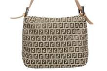 Load image into Gallery viewer, 極美品 FENDI フェンディ ズッキーノ柄 マンマバケット ワンショルダーバッグ SBR004 ベージュ ブラウン シルバー金具 中古 4b011411