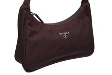 Load image into Gallery viewer, PRADA プラダ ホーボー ワンショルダーバッグ MV519 ナイロン ボルドー トライアングルロゴ シルバー金具 美品 中古 4b011426