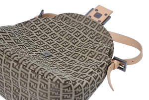 極美品 FENDI フェンディ ズッキーノ柄 マンマバケット ワンショルダーバッグ SBR004 ベージュ ブラウン シルバー金具 中古 4b011411