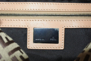 極美品 FENDI フェンディ ズッキーノ柄 マンマバケット ワンショルダーバッグ SBR004 ベージュ ブラウン シルバー金具 中古 4b011411