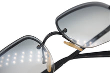 Load image into Gallery viewer, CHANEL シャネル リムレス サングラス 4104 B 101 8G サイズ62□ 15 120 ココマーク ブラック 美品 中古 4b011518