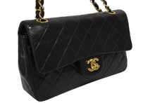 Load image into Gallery viewer, 極美品 CHANEL シャネル マトラッセ23 Wフラップ Wチェーンショルダーバッグ 1番台 ラムスキン ココマーク ブラック 中古 4b011437
