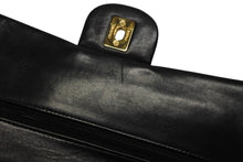 Load image into Gallery viewer, 極美品 CHANEL シャネル マトラッセ23 Wフラップ Wチェーンショルダーバッグ 1番台 ラムスキン ココマーク ブラック 中古 4b011437