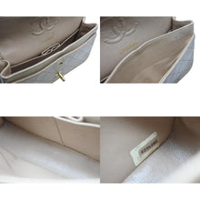 Load image into Gallery viewer, CHANEL シャネル マトラッセ23 Wフラップ Wチェーンショルダーバッグ 2番台 ラムスキン ココマーク ベージュ ゴールド金具 美品 中古 4b011543