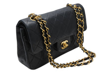 画像をギャラリービューアに読み込む, CHANEL シャネル マトラッセ23 Wフラップ Wチェーンショルダーバッグ 2番台 ココマーク ラムスキン ゴールド金具 美品 中古 4b011355