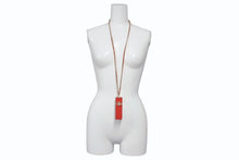 Load image into Gallery viewer, 極美品 CHANEL シャネル リップスティックケース AP2192 31番台 ココマーク カーフスキン レッド ゴールド金具 中古 4b011580