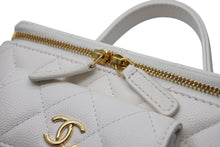 Load image into Gallery viewer, 極美品 CHANEL シャネル チェーンショルダー ヴァニティバッグ AP3017 ランダム番台 ココマーク キャビアスキン トップハンドル 中古 4b011585