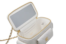 Load image into Gallery viewer, 極美品 CHANEL シャネル チェーンショルダー ヴァニティバッグ AP3017 ランダム番台 ココマーク キャビアスキン トップハンドル 中古 4b011585