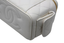 Load image into Gallery viewer, 極美品 CHANEL シャネル チェーンショルダー ヴァニティバッグ AP3017 ランダム番台 ココマーク キャビアスキン トップハンドル 中古 4b011585
