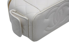 Load image into Gallery viewer, 極美品 CHANEL シャネル チェーンショルダー ヴァニティバッグ AP3017 ランダム番台 ココマーク キャビアスキン トップハンドル 中古 4b011585