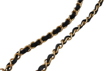 Load image into Gallery viewer, 極美品 CHANEL シャネル ミニマトラッセ20 チェーンショルダーバッグ AS4384 ランダム番台 ココマーク ツイード ゴールド金具 中古 4b011588
