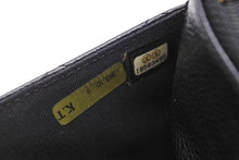 Load image into Gallery viewer, 極美品 CHANEL シャネル チェーンウォレット ショルダーバッグ 18番台 キャビアスキン ココマーク ブラック ゴールド金具 中古 4b011555