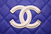 Load image into Gallery viewer, 極美品 CHANEL シャネル ヴァニティ チェーンショルダーバッグ A93342 26番台 CCフィリグリー ココマーク キャビアスキン 中古 4b011591