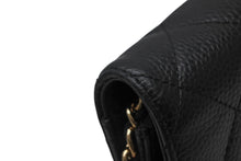 Load image into Gallery viewer, 極美品 CHANEL シャネル チェーンウォレット ショルダーバッグ 18番台 キャビアスキン ココマーク ブラック ゴールド金具 中古 4b011555