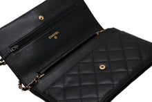 Load image into Gallery viewer, 極美品 CHANEL シャネル チェーンウォレット ショルダーバッグ 18番台 キャビアスキン ココマーク ブラック ゴールド金具 中古 4b011555