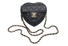 Load image into Gallery viewer, 新品未使用 CHANEL シャネル ハートバッグ チェーンショルダーバッグ AP2784 32番台 ココマーク ラムスキン ブラック 中古 4b011600