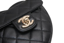 Load image into Gallery viewer, 新品未使用 CHANEL シャネル ハートバッグ チェーンショルダーバッグ AP2784 32番台 ココマーク ラムスキン ブラック 中古 4b011600