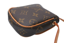 Load image into Gallery viewer, LOUIS VUITTON ルイヴィトン ポシェット カンクーン ショルダーポーチ ショルダーバッグ M60018 モノグラム ゴールド金具 美品 中古 4b011602