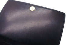 Load image into Gallery viewer, CHANEL シャネル ココマーク マトラッセ ショルダーバッグ 1番台 ネイビー ラムスキン ゴールド金具 中古 4b011684