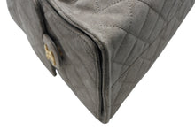 Load image into Gallery viewer, 新品未使用 CHANEL シャネル CHANEL 25 スモール チェーンショルダーバッグ AS5293 ランダム番台 ココマーク グレージュ 中古 4b011820